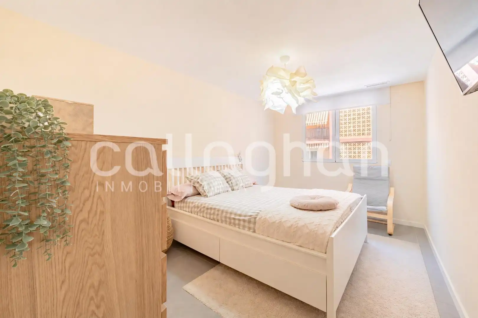 Habitación de Piso en venta en Valencia con Aire acondicionado, Calefacción y Amueblado