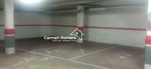 Garaje en Venta en Flores de Ávila