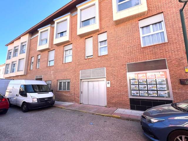 Garaje en Venta en Quer en Alovera