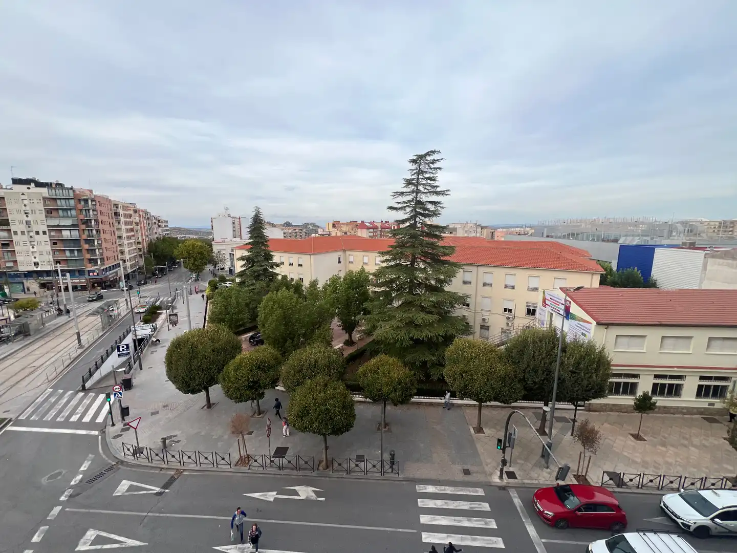 Außenansicht von Wohnung zum Verkauf in Jaén mit Heizung und Balkon