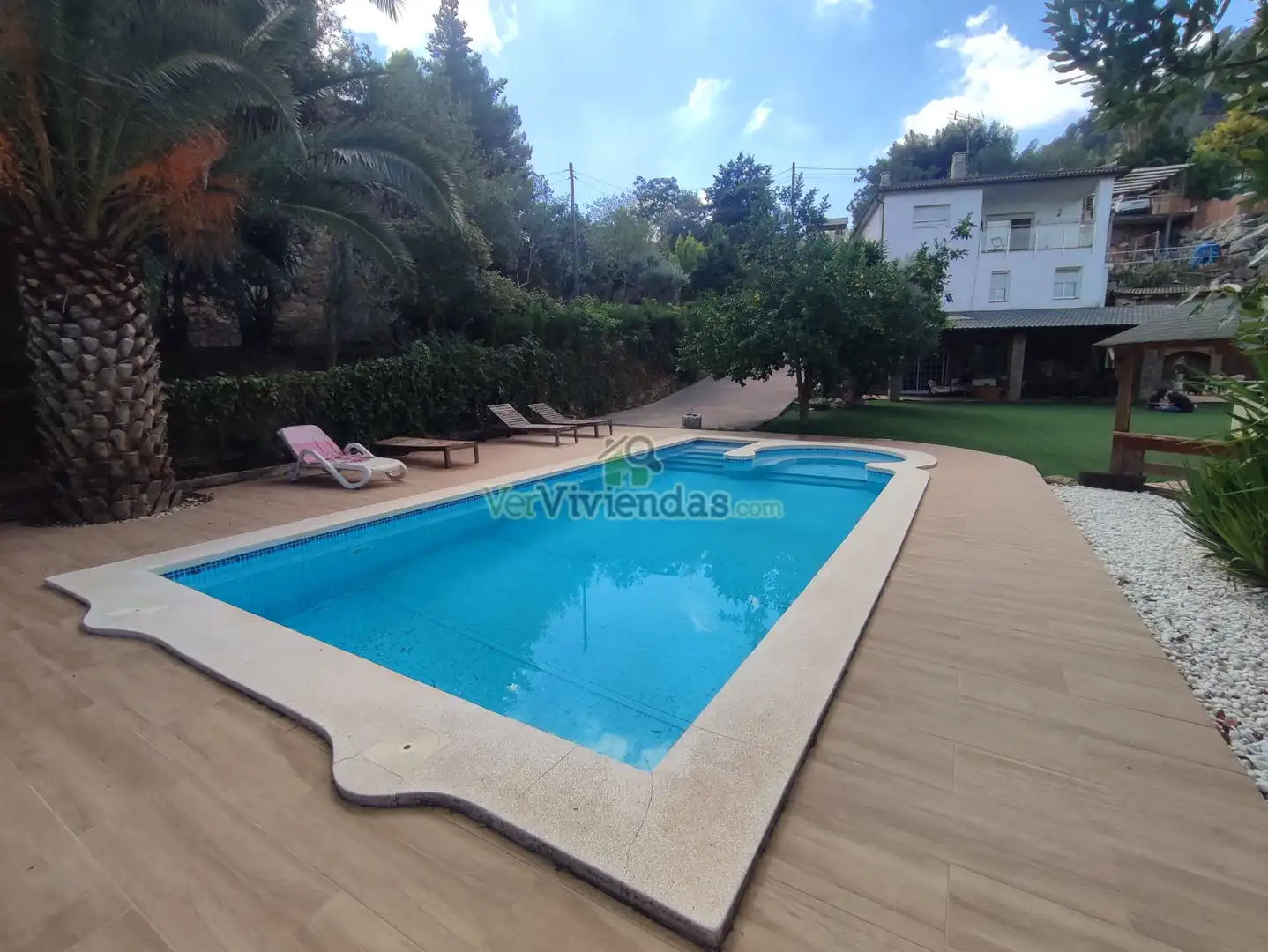 Swimming pool of Houses for sale in Vallirana, Barcelona