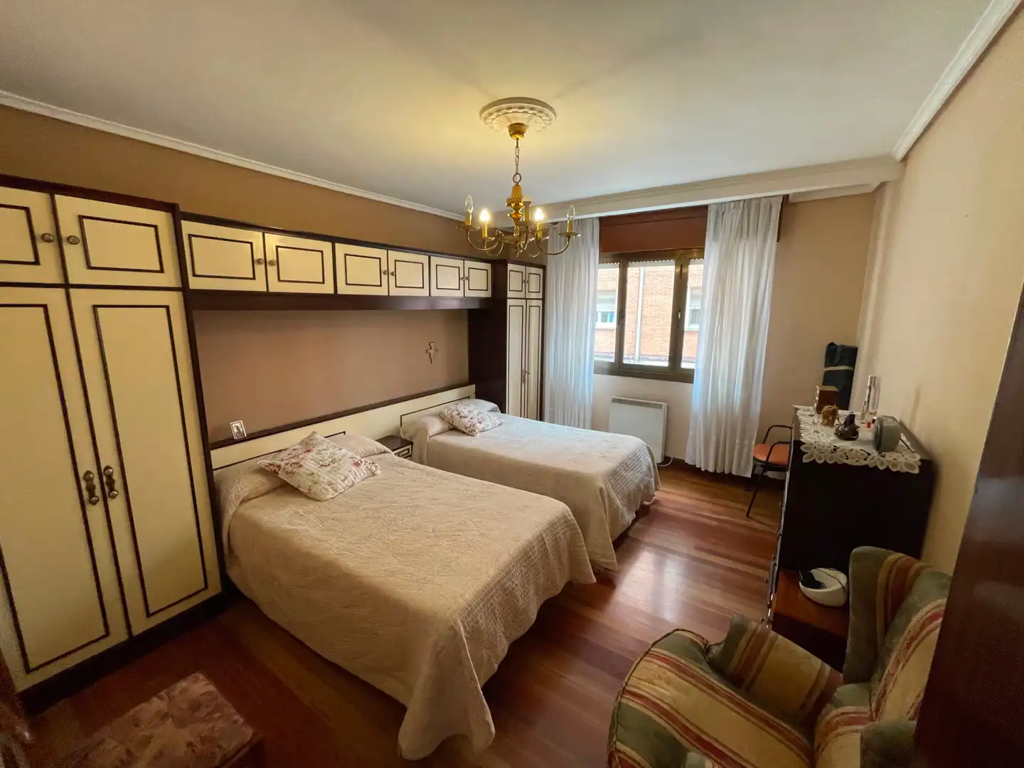 Habitación de Piso en venta en Barakaldo  con Calefacción, Parquet y Amueblado