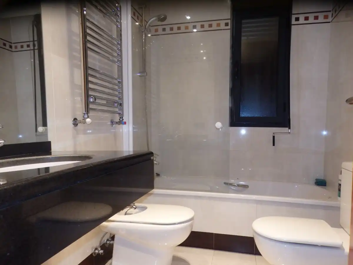 Baño de Piso en venta en Córdoba con Aire acondicionado, Parquet y Terraza