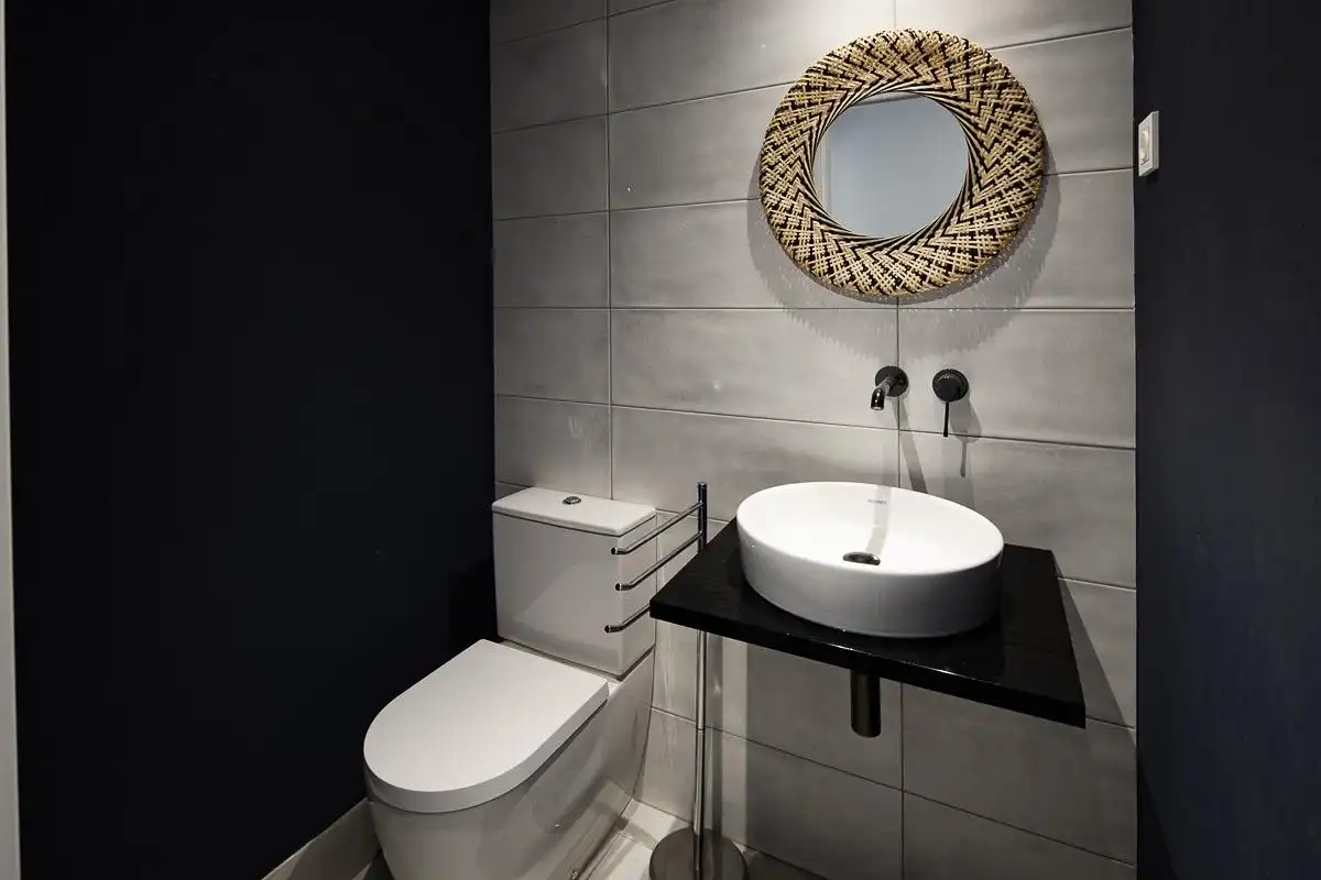 Badezimmer von Dachboden zur Miete in Boadilla del Monte mit Terrasse, Abstellraum und Gemeinschaftspool