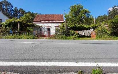 Exterior view of House or chalet for sale in Boiro  with Private garden, Storage room and Furnished