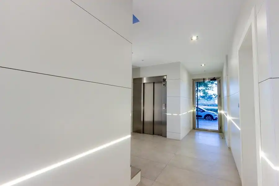 Attic for sale in Elche / Elx  with Air Conditioner, Heating and Private garden