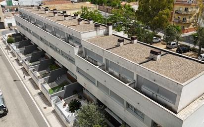 Vista exterior de Casa adosada en venda en Riudoms amb Calefacció