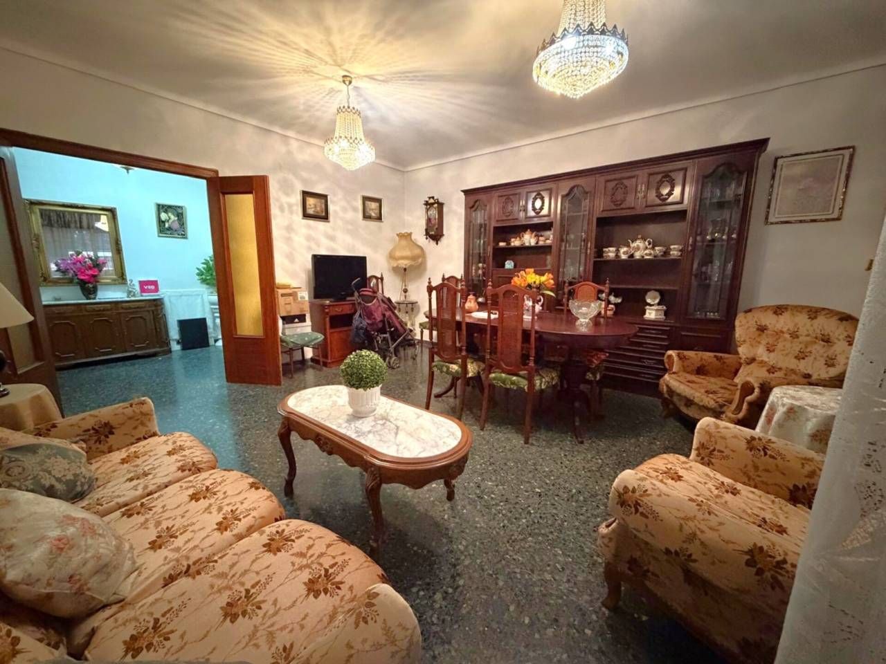 Living room of Flat for sale in  Albacete Capital  with Heating and Balcony