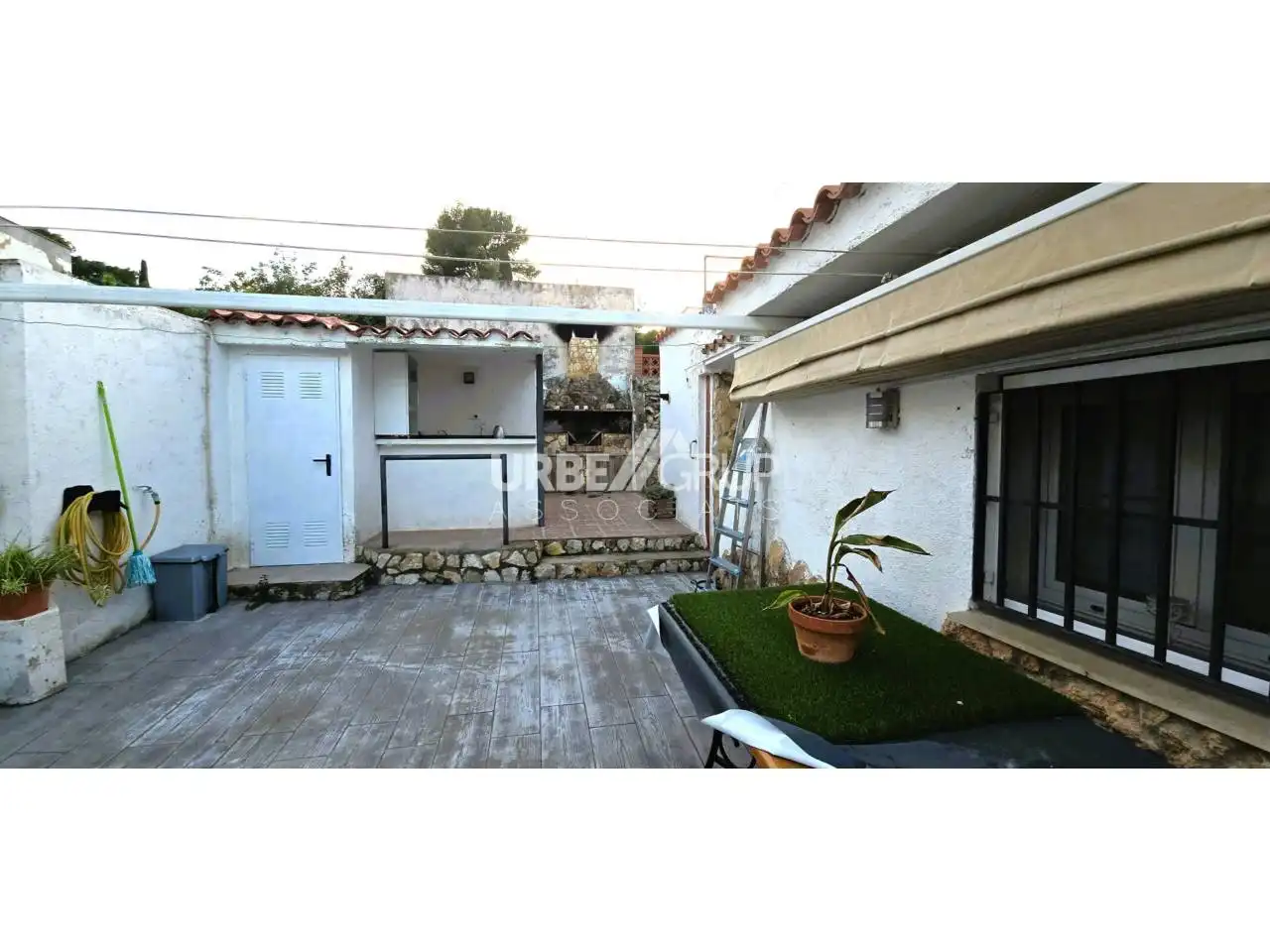 Vista exterior de Casa o chalet en venta en Creixell con Aire acondicionado, Jardín privado y Piscina