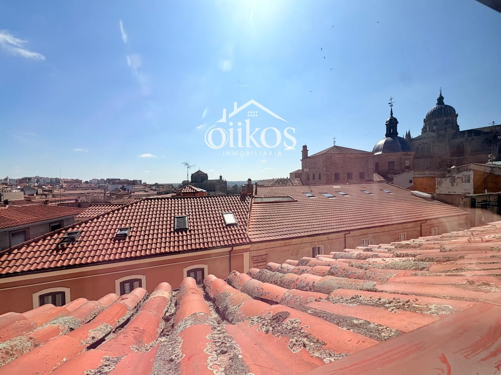 Vista exterior de Dúplex en venda en Salamanca Capital amb Calefacció, Parquet i Terrassa