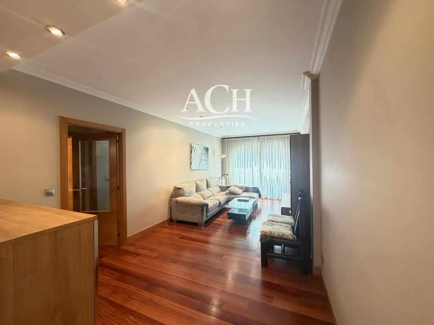 Wohnzimmer von Wohnung zur Miete in Bilbao  mit Heizung, Parkett und Möbliert