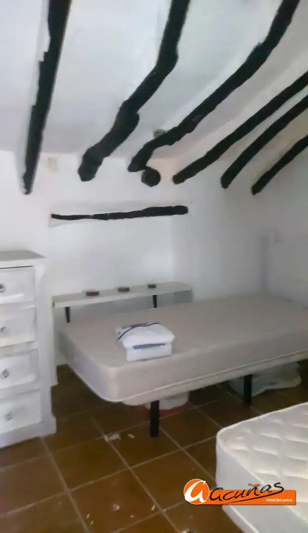Dormitori de Casa adosada en venda en Villanueva de Algaidas amb Terrassa i Piscina