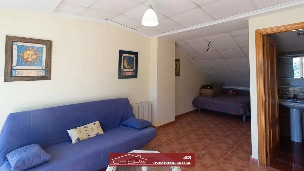 Wohnzimmer von Einfamilien-Reihenhaus zur Miete in Náquera mit Heizung, Privatgarten und Terrasse