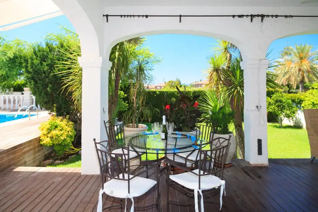 Casa amb piscina en venda a Anglada Camarasa, imagen 3