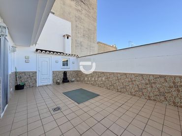Casa con balcón en venta en Centro Ciudad
