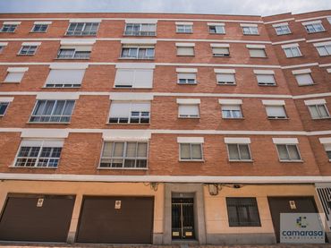 Pis amb ascensor en venda a Calle Alfonso De Montalvo 7