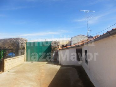 Terreno industrial en venta en Tamames