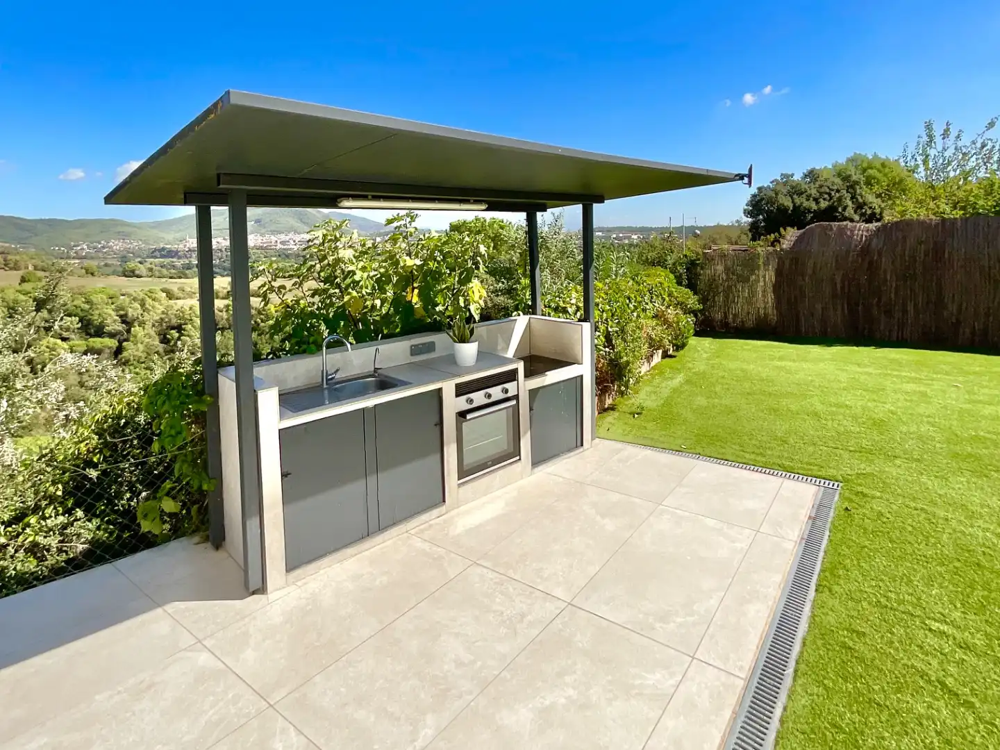 Terrassa de Casa o xalet en venda en Castellar del Vallès amb Aire condicionat, Piscina i Balcó