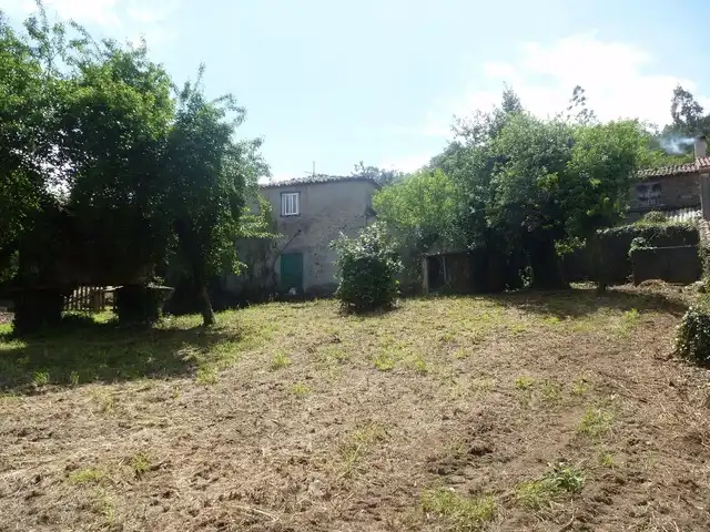 Finca rústica en venda en Cesuras amb Jardí privat i Traster