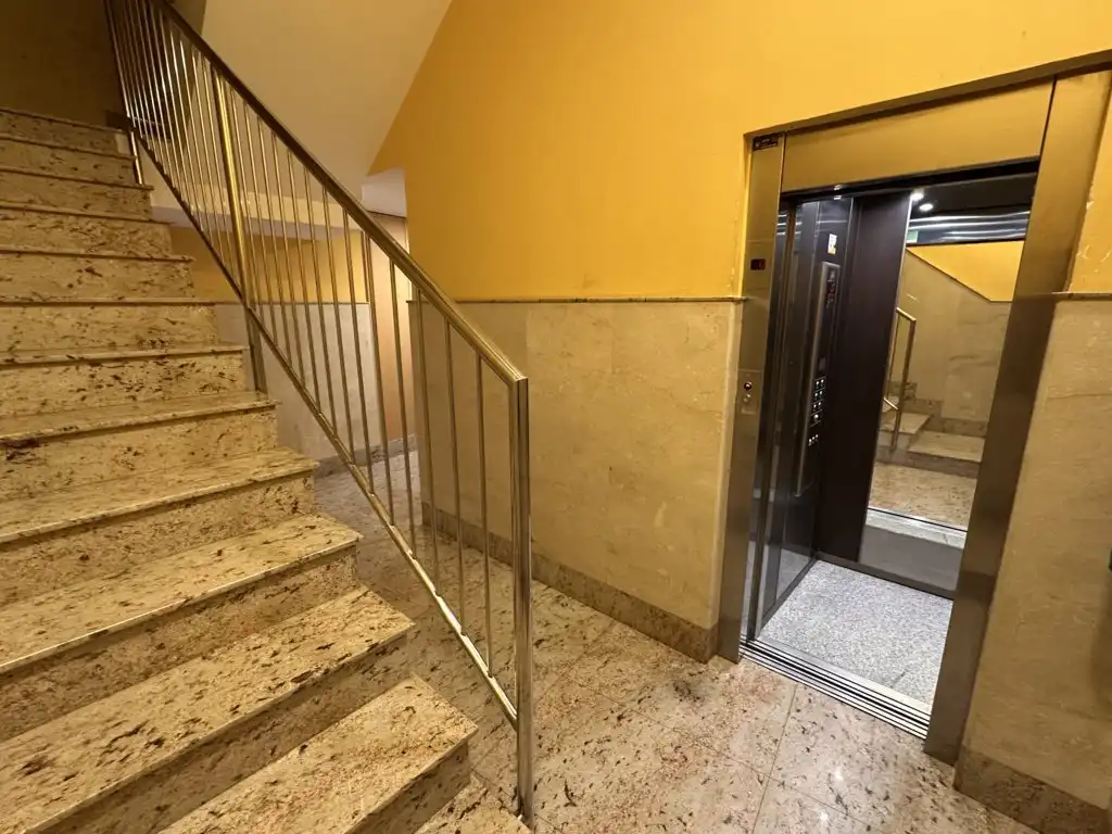 Piso en venta en Calle Doctor Múgica, 15, Gran Via