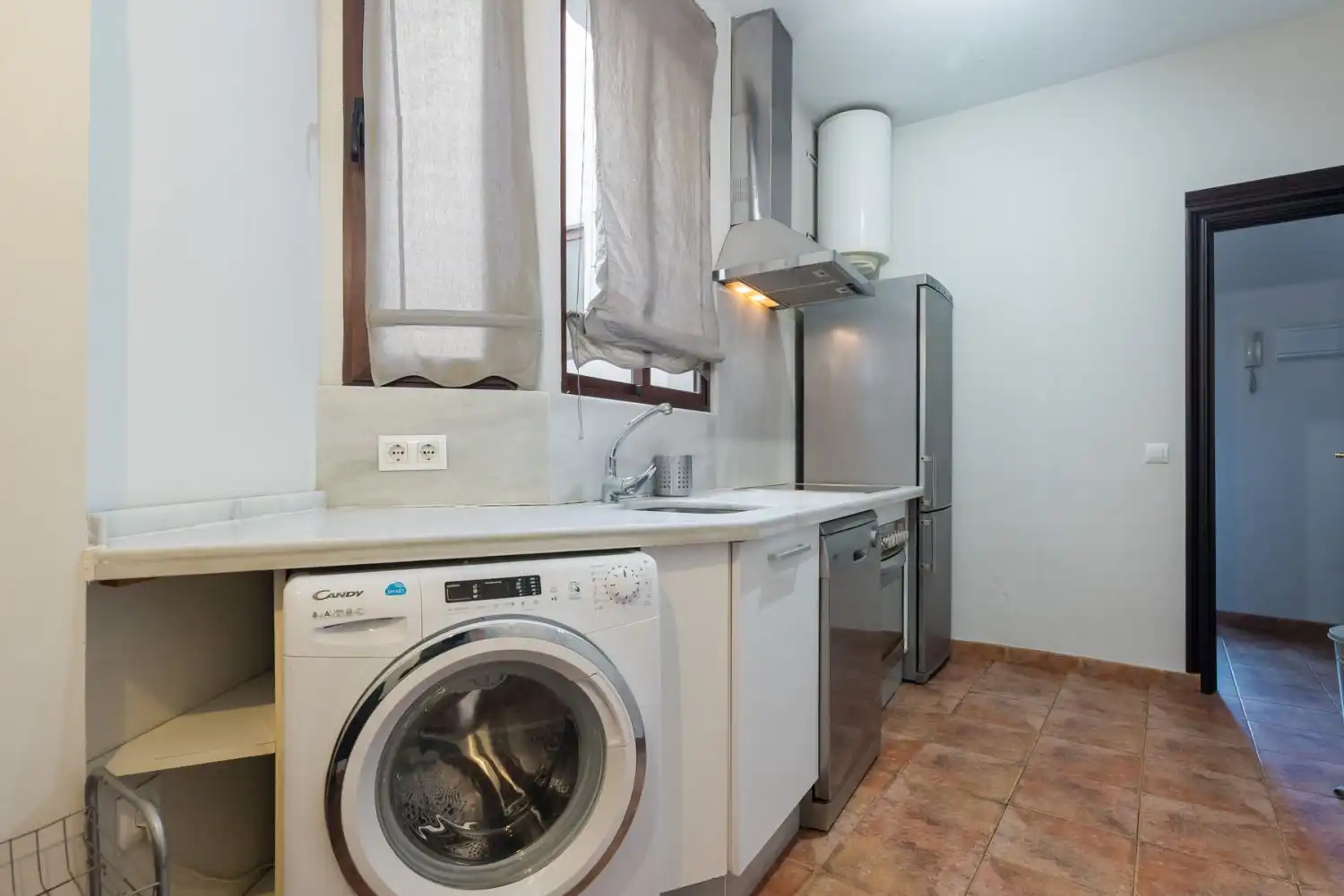 Cocina de Piso en venta en Sevilla con Aire acondicionado, Trastero y Amueblado