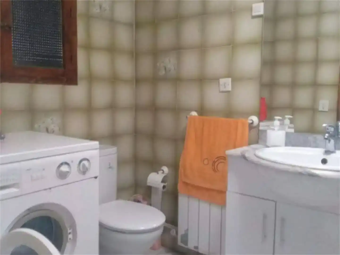 Bany de Casa adosada en venda en Fuente Encalada amb Moblat