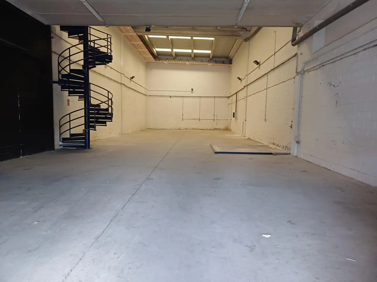 Nave industrial de alquiler en Camargo