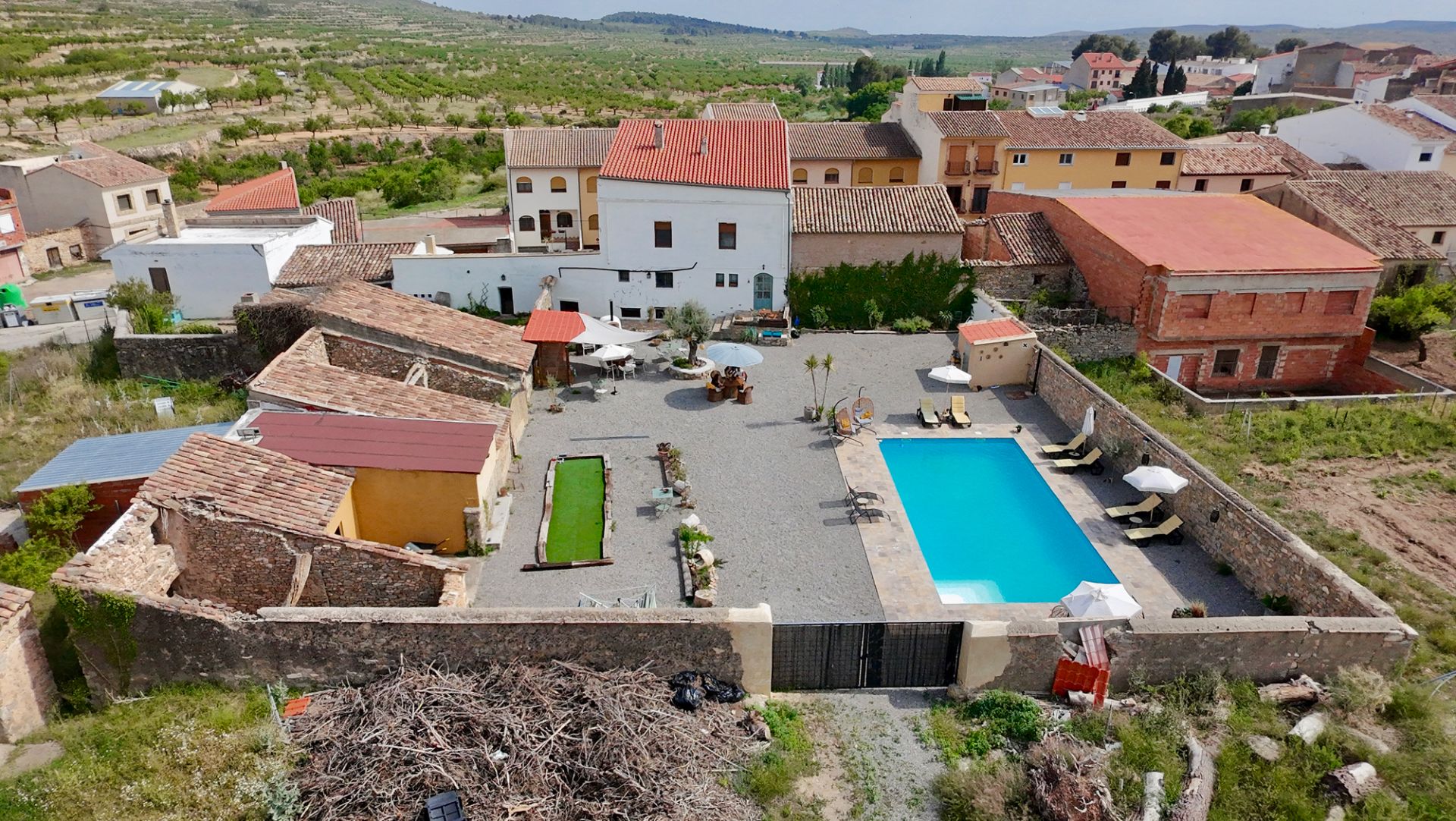 Swimming pool of House or chalet for sale in Alcublas  with Air Conditioner, Heating and Private garden