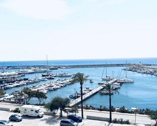 Vista exterior de Casa adosada en venda en Estepona amb Aire condicionat i Terrassa