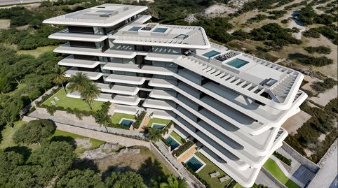 Piso de 3 dormitorios con amplia terraza, vistas al mar y ubicación privilegiada en Las Mesas, Estepona, imatge 5