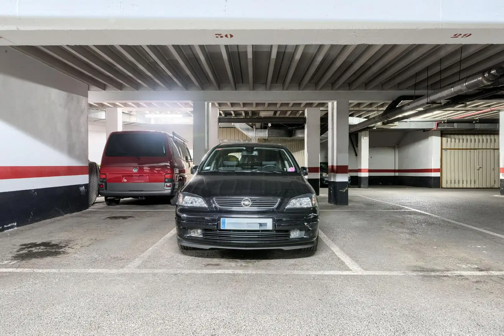 Parking de Apartamento en venta en Barakaldo  con Calefacción, Trastero y Amueblado