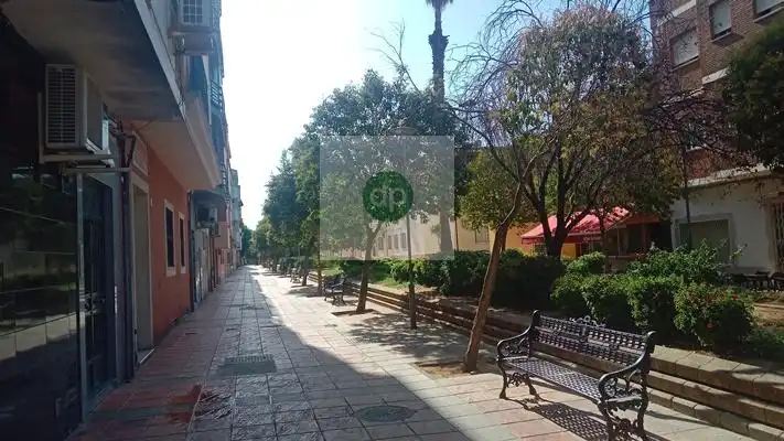 Vista exterior de Casa adosada en venda en Badajoz