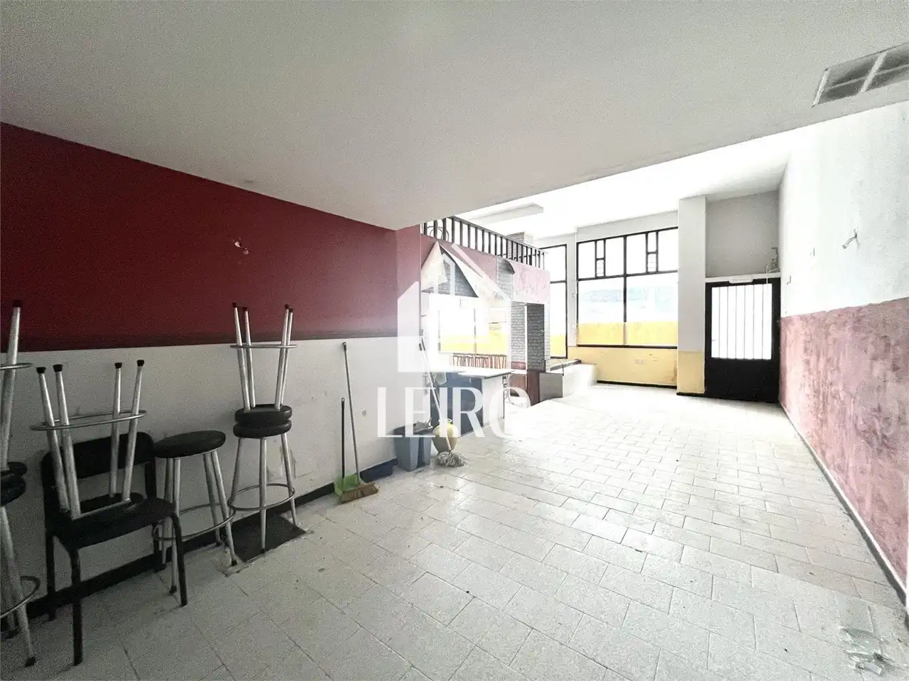 Local comercial en venda a Vilagarcía, imagen 3
