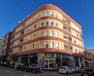 Vista exterior de Apartament en venda en Torrevieja amb Aire condicionat i Terrassa