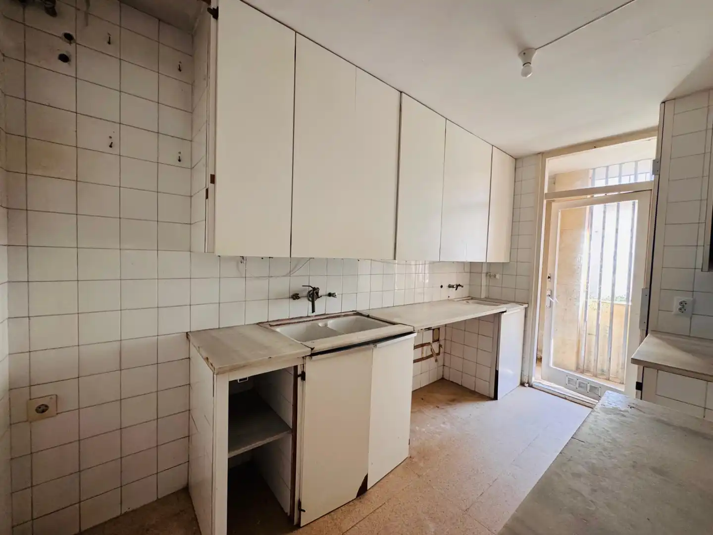 Cocina de Piso en venta en Palafrugell con Calefacción, Terraza y Balcón