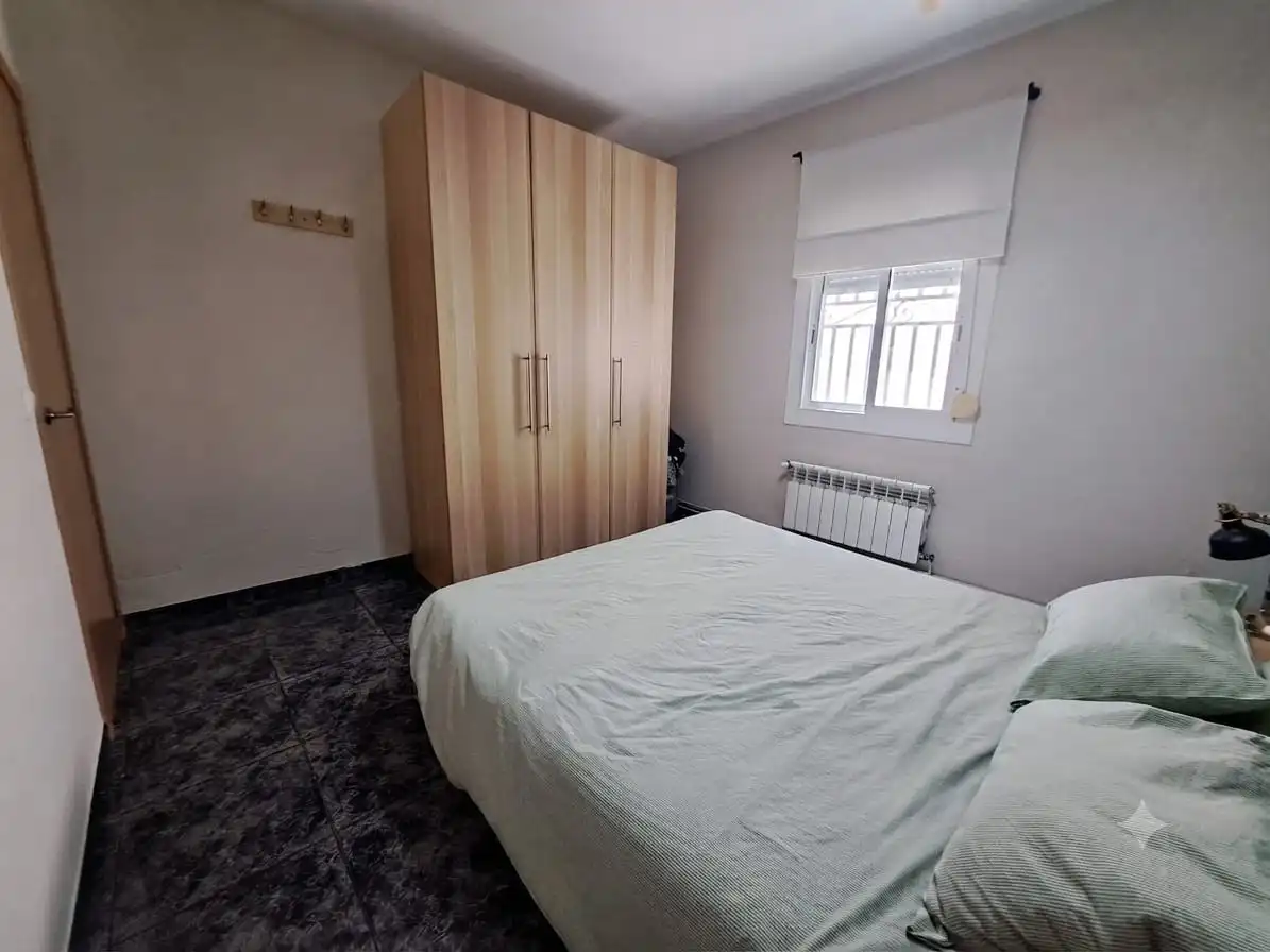 Dormitori de Casa o xalet en venda en Rubí amb Calefacció, Terrassa i Traster