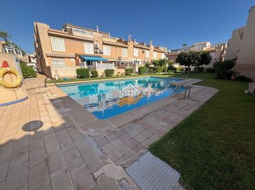Duplex con piscina in vendita a Playa de los Locos