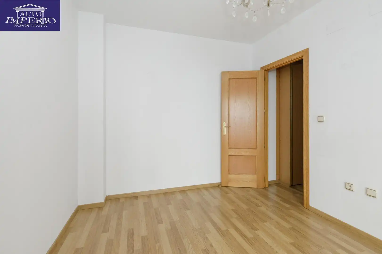 Bedroom of Flat for sale in San Miguel
