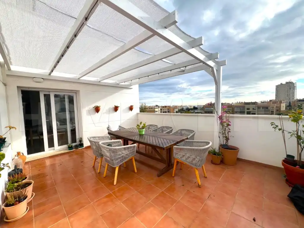 Terraza de Ático en venta en Torremolinos con Jardín privado, Terraza y Piscina comunitaria