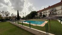 Swimming pool of Flat for sale in L'Eliana  with Air Conditioner, Heating and Private garden