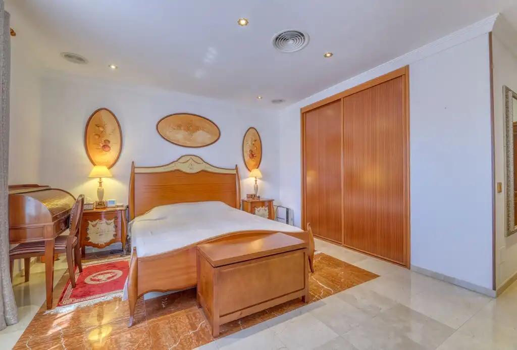 Habitación de Casa o chalet en venta en Calvià con Aire acondicionado, Calefacción y Jardín privado