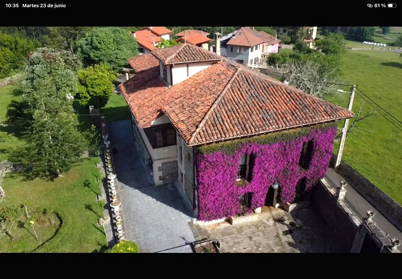 Vista exterior de Finca rústica en venda en Caravia amb Calefacció, Jardí privat i Terrassa