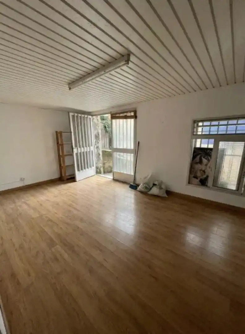 Local en venta en Santander