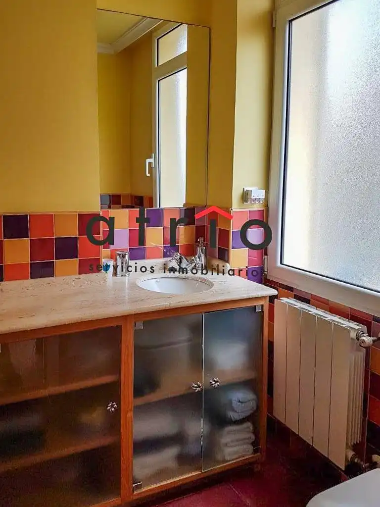 Piso en venta en Santander con Calefacción y Amueblado