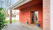 Terrassa de Casa adosada en venda en Sant Cugat del Vallès