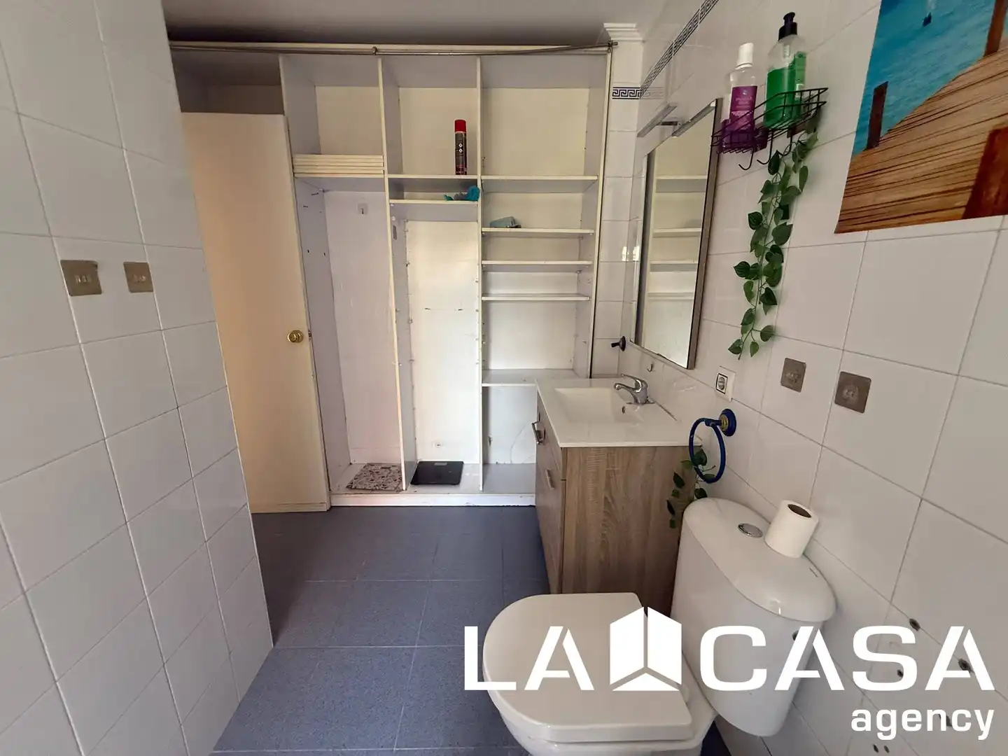 Baño de Planta baja en venta en Dos Hermanas con Trastero y Piscina