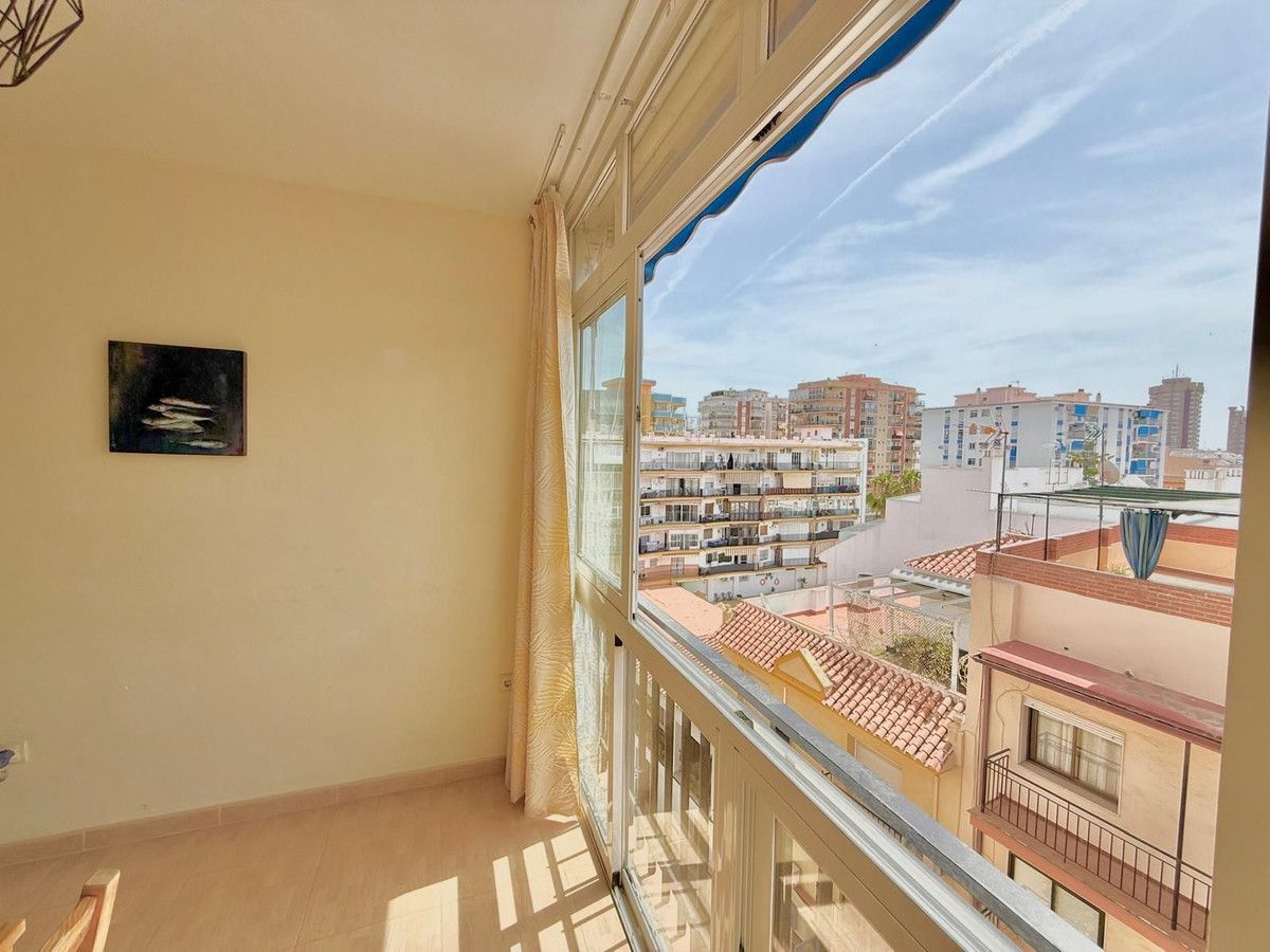 Bedroom of Apartment for sale in Fuengirola  with Air Conditioner, Heating and Furnished