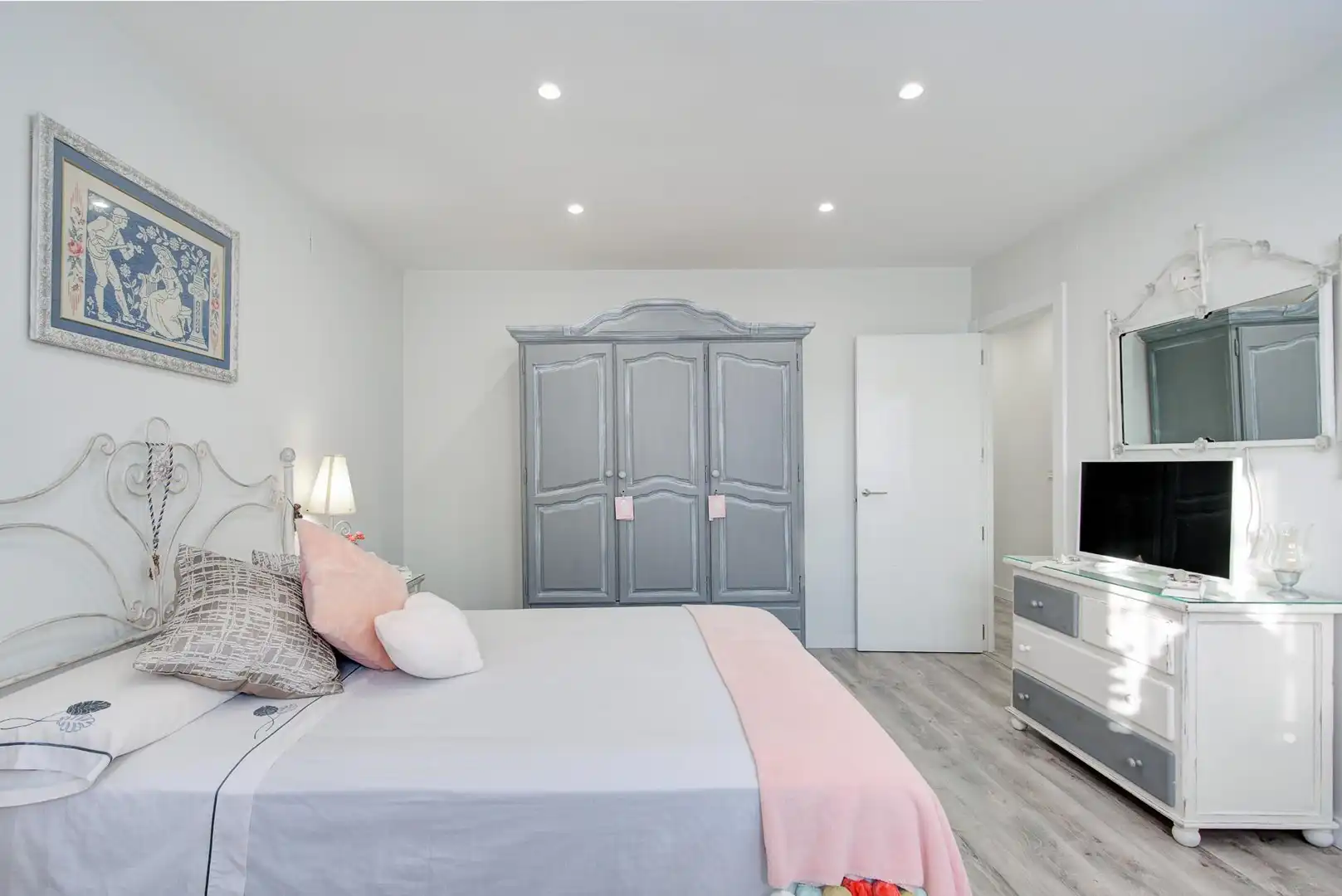 Bedroom of Houses for sale in Jun  with Air Conditioner, Heating and Private garden