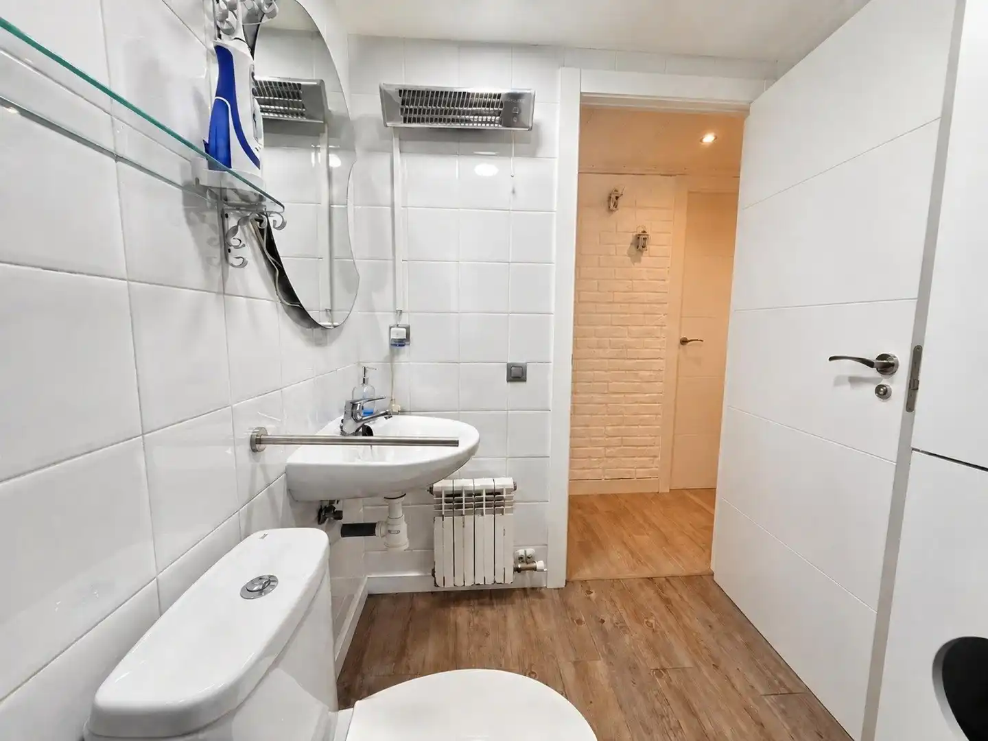 Baño de Piso en venta en Martorell con Calefacción y Balcón