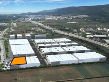 Nave industrial in affitto a Gavà Mar